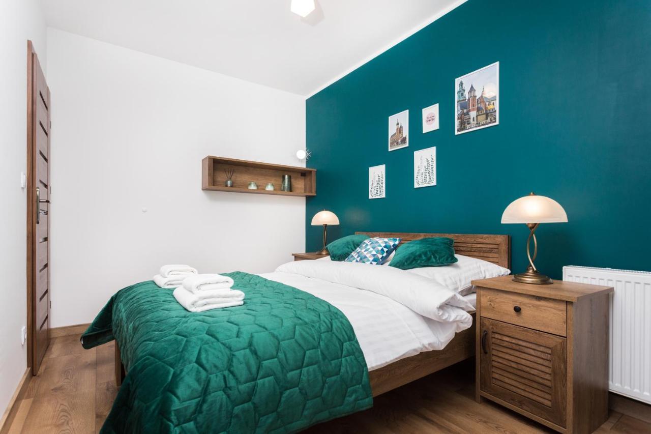City Of The Kings - Wolf Apartment Krakow Bagian luar foto